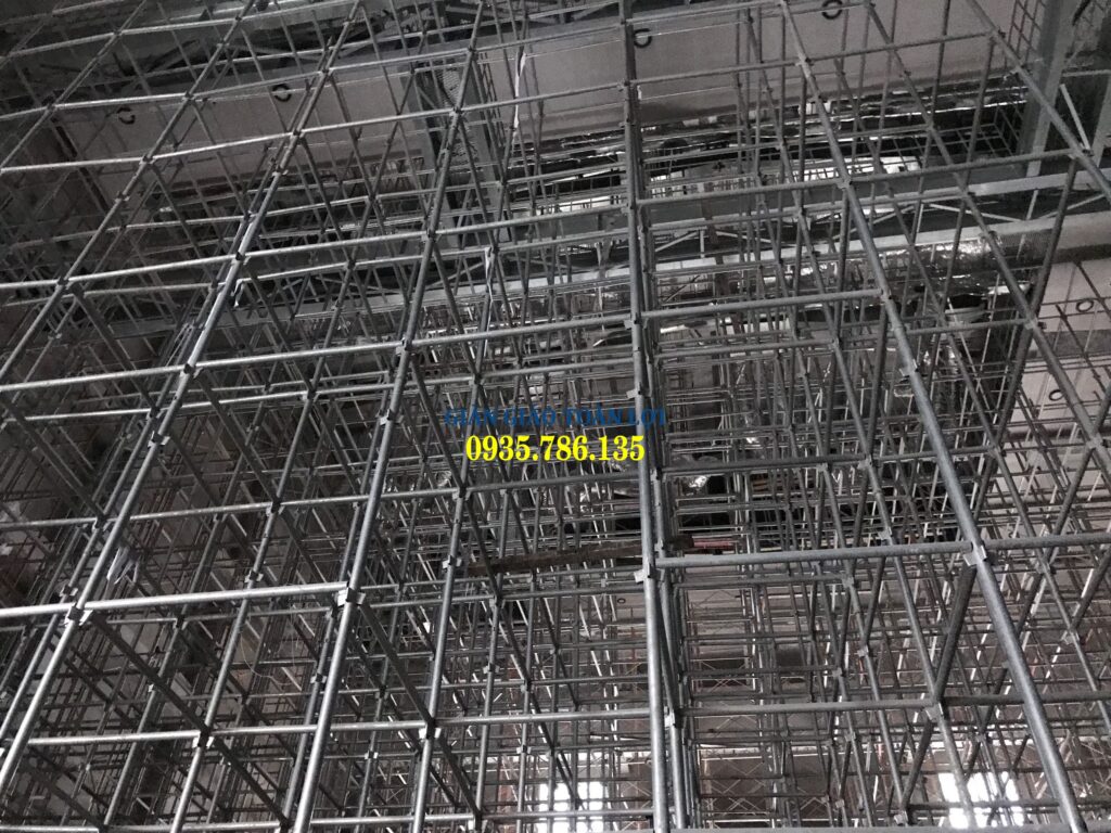 Cấu tạo giàn giáo Nêm