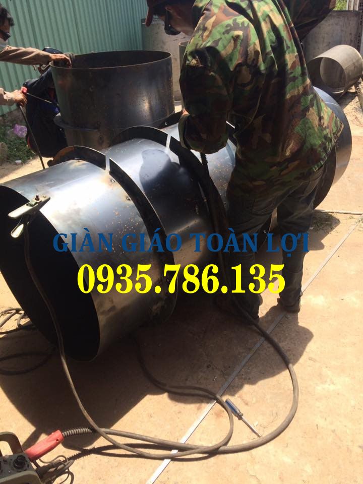 Cốp pha cột tròn