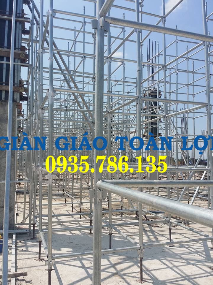 GIÀN GIÁO