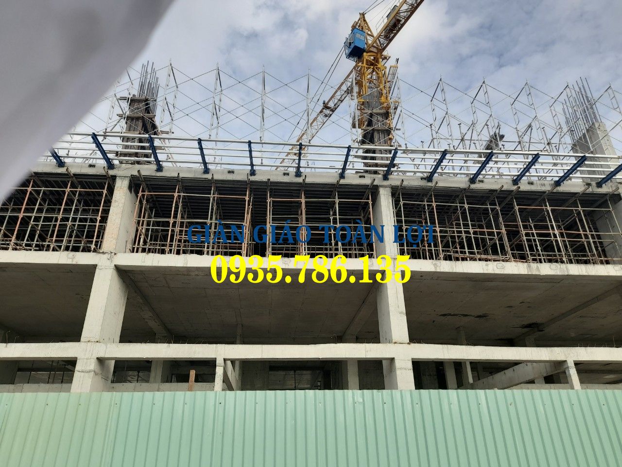 Giá giàn giáo xây dựng 2