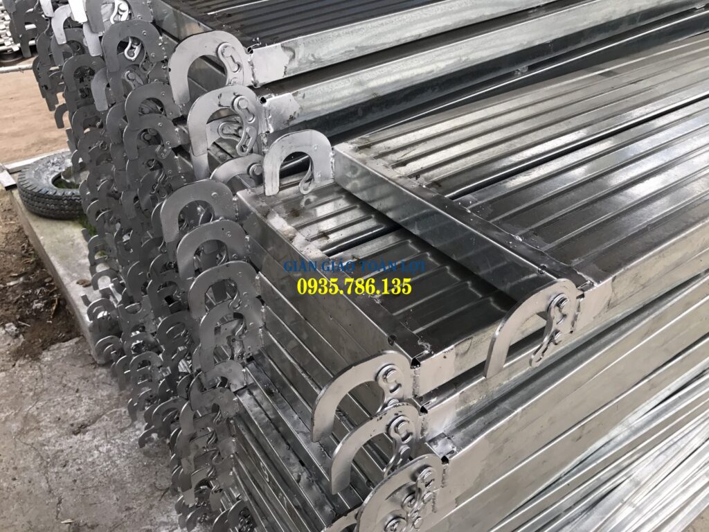 Kích thước mâm giàn giáo kẽm