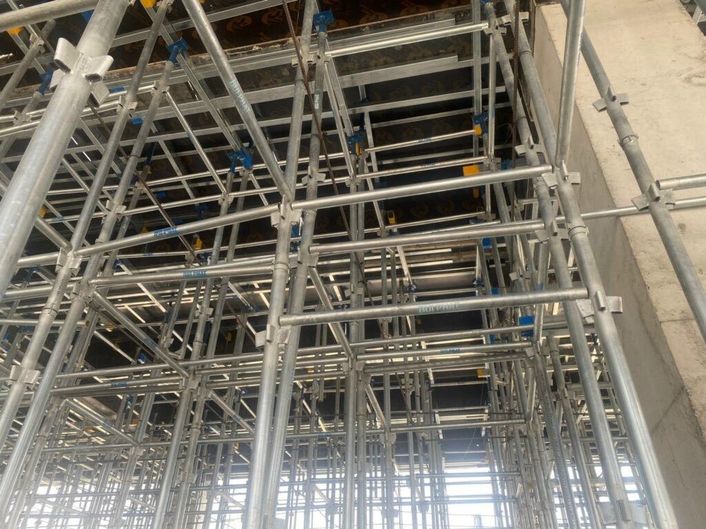 Phụ kiện làm giàn giáo xây dựng công trình