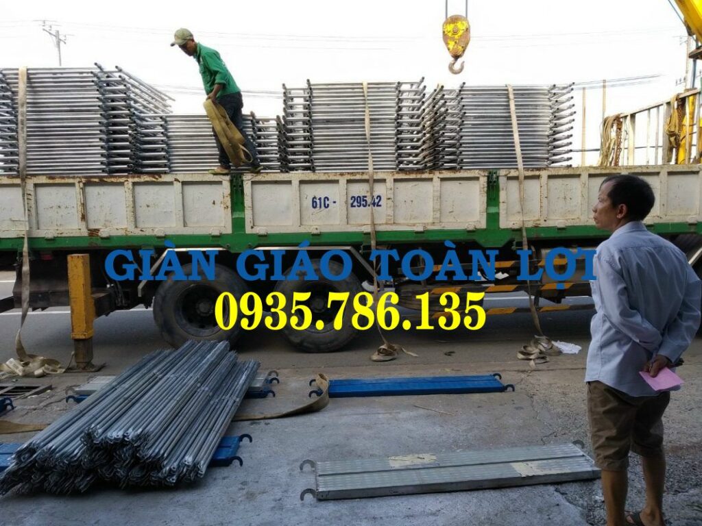 giàn giáo xây dựng - giàn giáo khung 2