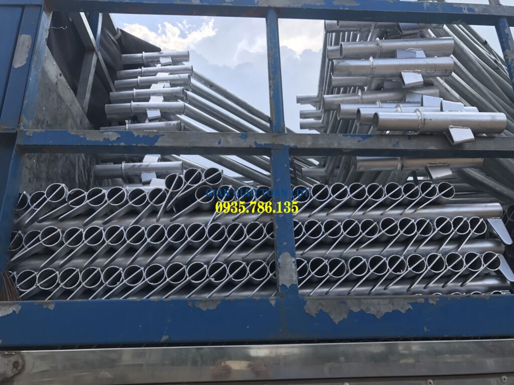 giàn giáo xây dựng thi công
