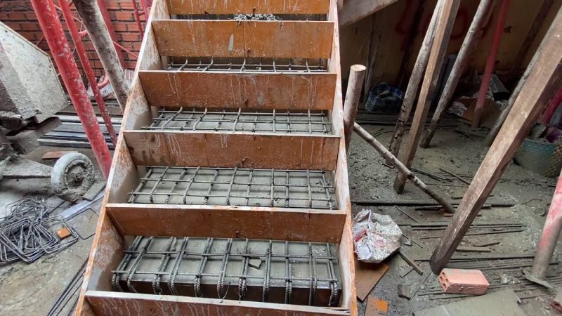 Cách đóng cốp pha ghép nối cầu thang