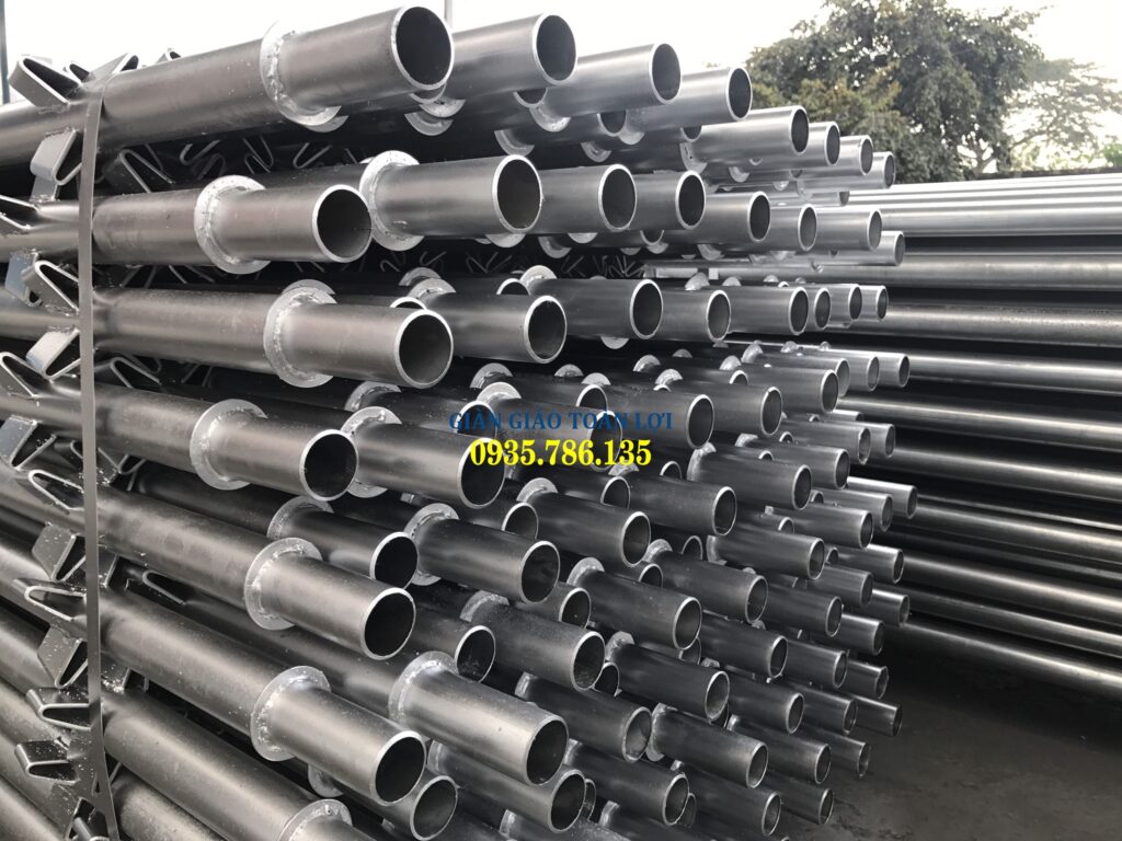 Giá giàn giáo nêm mạ kẽm 3