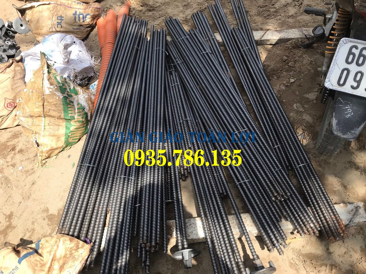 Phụ kiện giàn giáo tyren bát chuồn